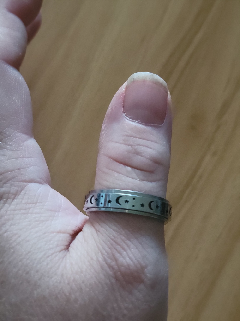 👻BUY 1 GET 1 FREE👻 Stainless Steel Spinner Moon & Star Ring Size 10